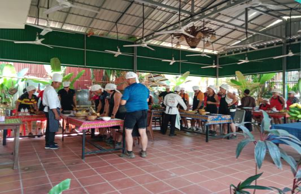 Siem Reap cooking class bike tour